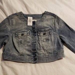 CROPPED DENIM JACKET